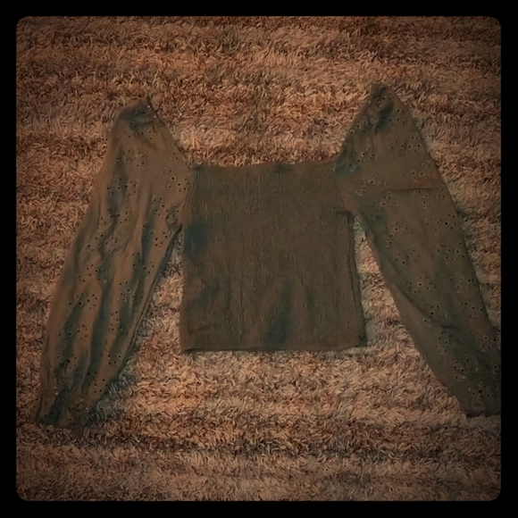 Orange Kiss Tops - NWOT Orange Kiss 3/4 Sleeve Crop Top